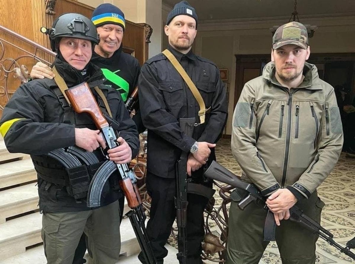 Gdy przyszła wojna wzięli broń do ręki. Ukraińscy sportowcy bronią ojczyzny